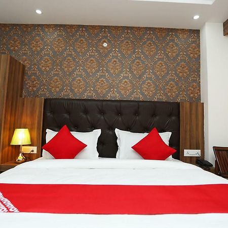 Oyo 35917 Vatika Heights Hotell McLeod Ganj Exteriör bild
