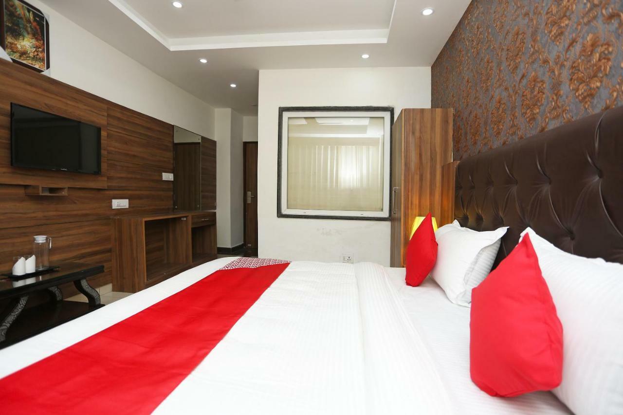 Oyo 35917 Vatika Heights Hotell McLeod Ganj Exteriör bild